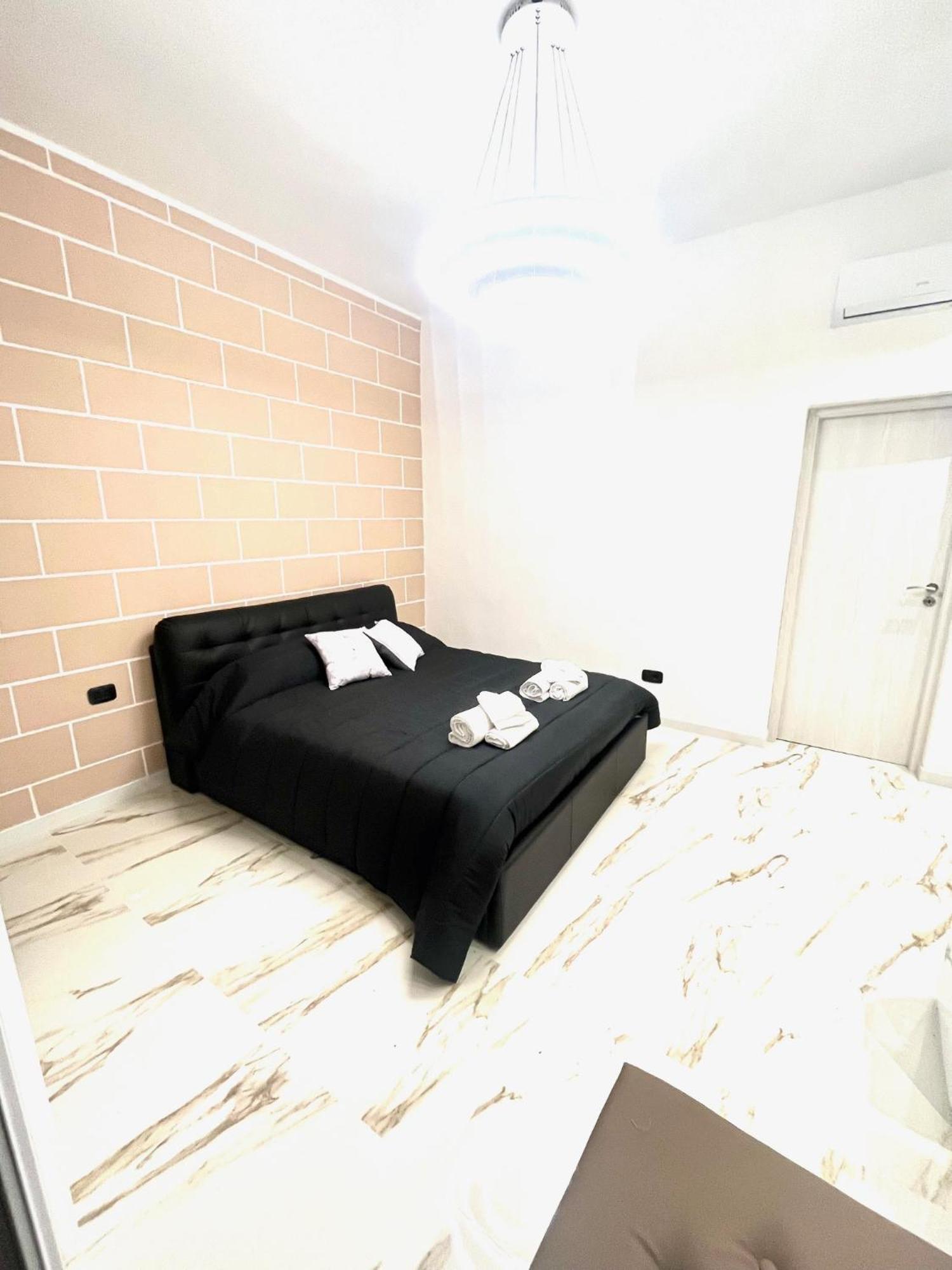 בארי Mada'S Apartment Deluxe מראה חיצוני תמונה