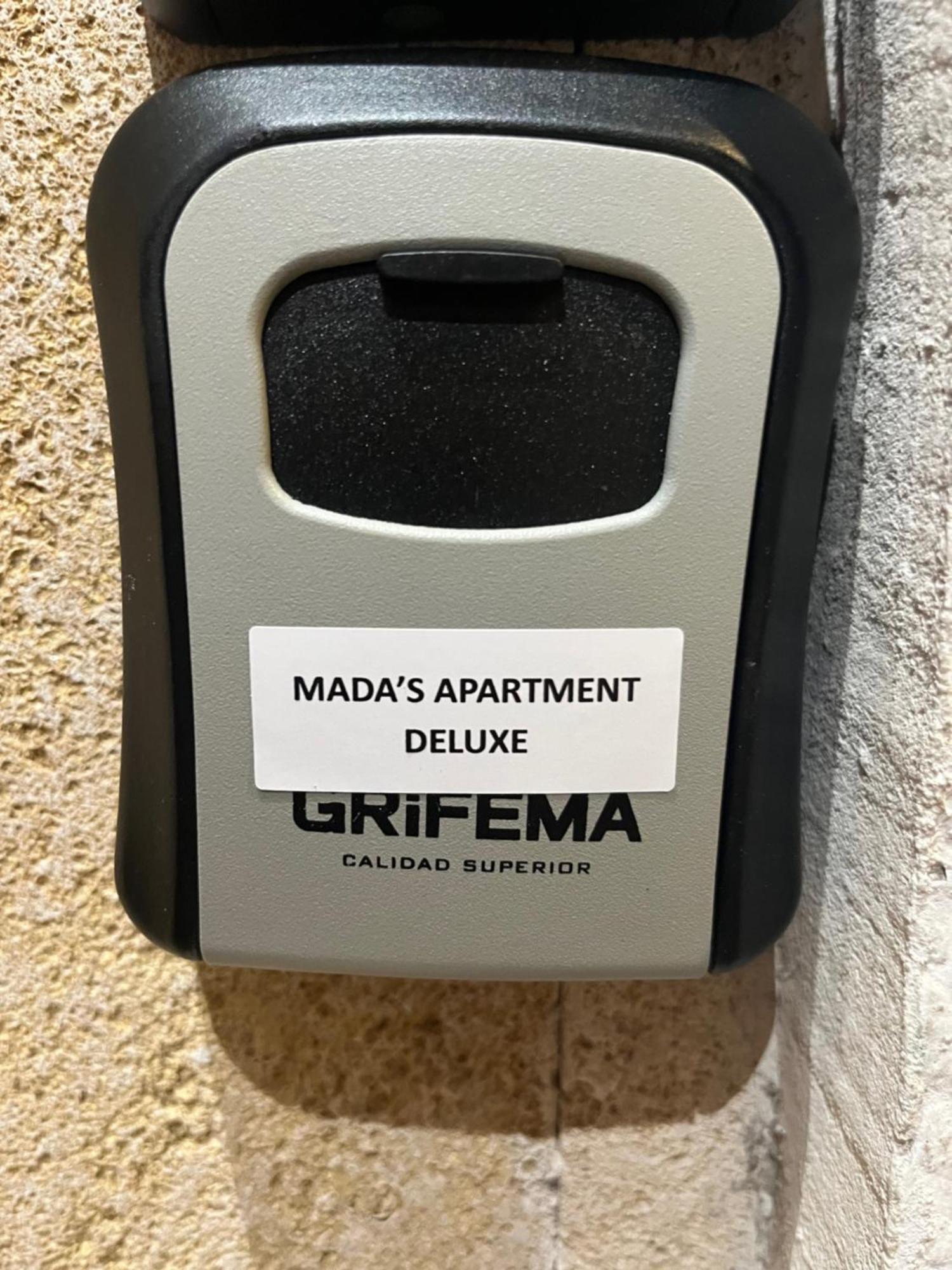 בארי Mada'S Apartment Deluxe מראה חיצוני תמונה